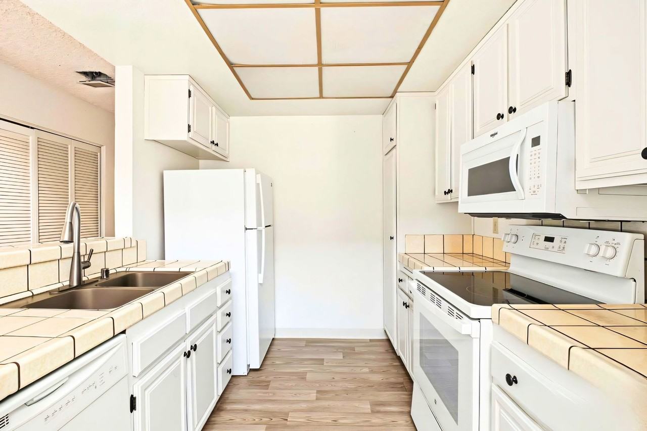 6312 Buena Vista Dr #C - Photo 2 of 12