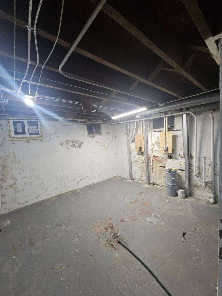 4336 Polk St - Photo 6 of 22