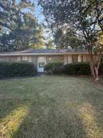 featured image of 465 Mulligan Dr