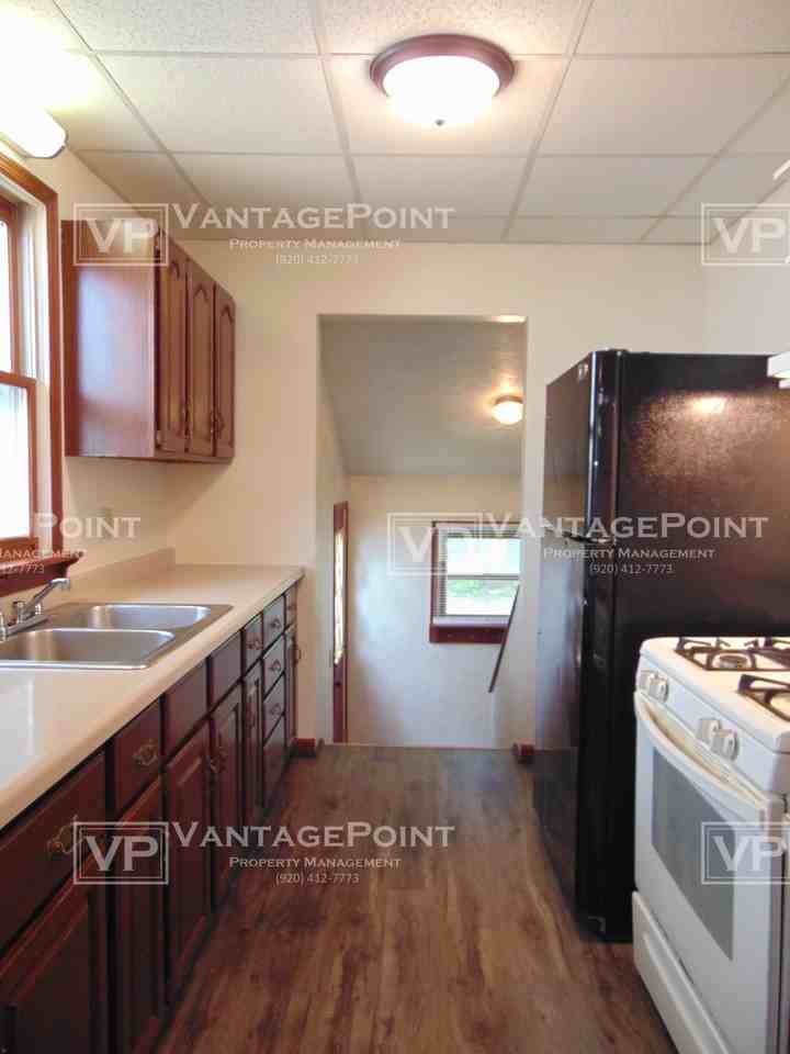 129 Oak St #1 - Photo 6 of 13