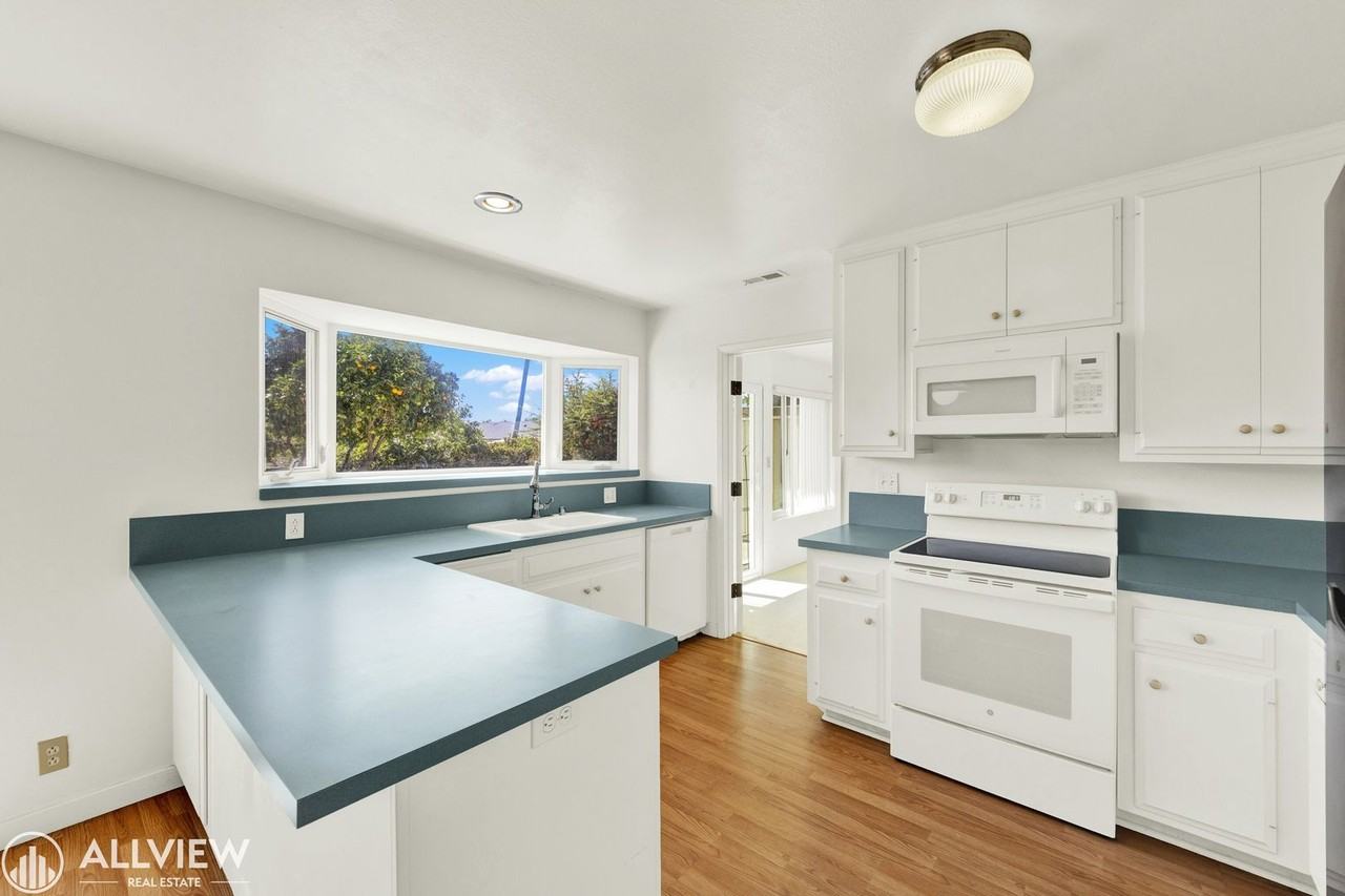 1663 La Tierra Ln - Photo 7 of 50