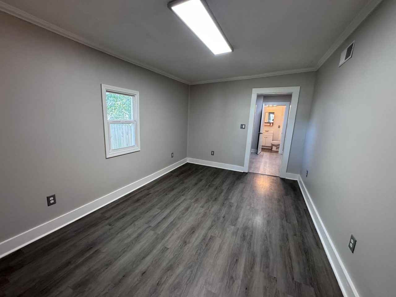 2516 Adams St - Photo 3 of 20