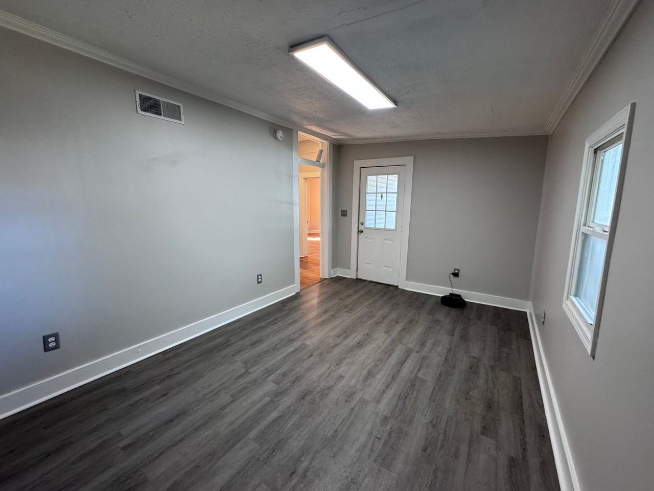 2516 Adams St - Photo 5 of 20