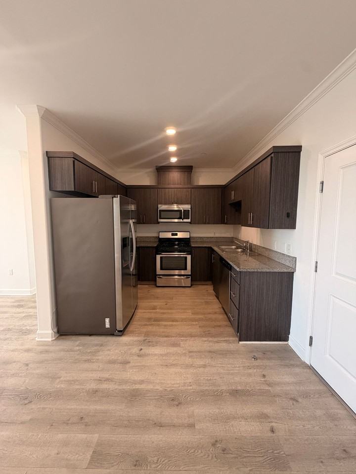 YaYa Vineland, LLC - Photo 2 of 4