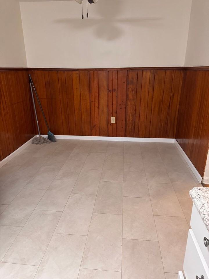 1314 Franklin Ave - Photo 5 of 10