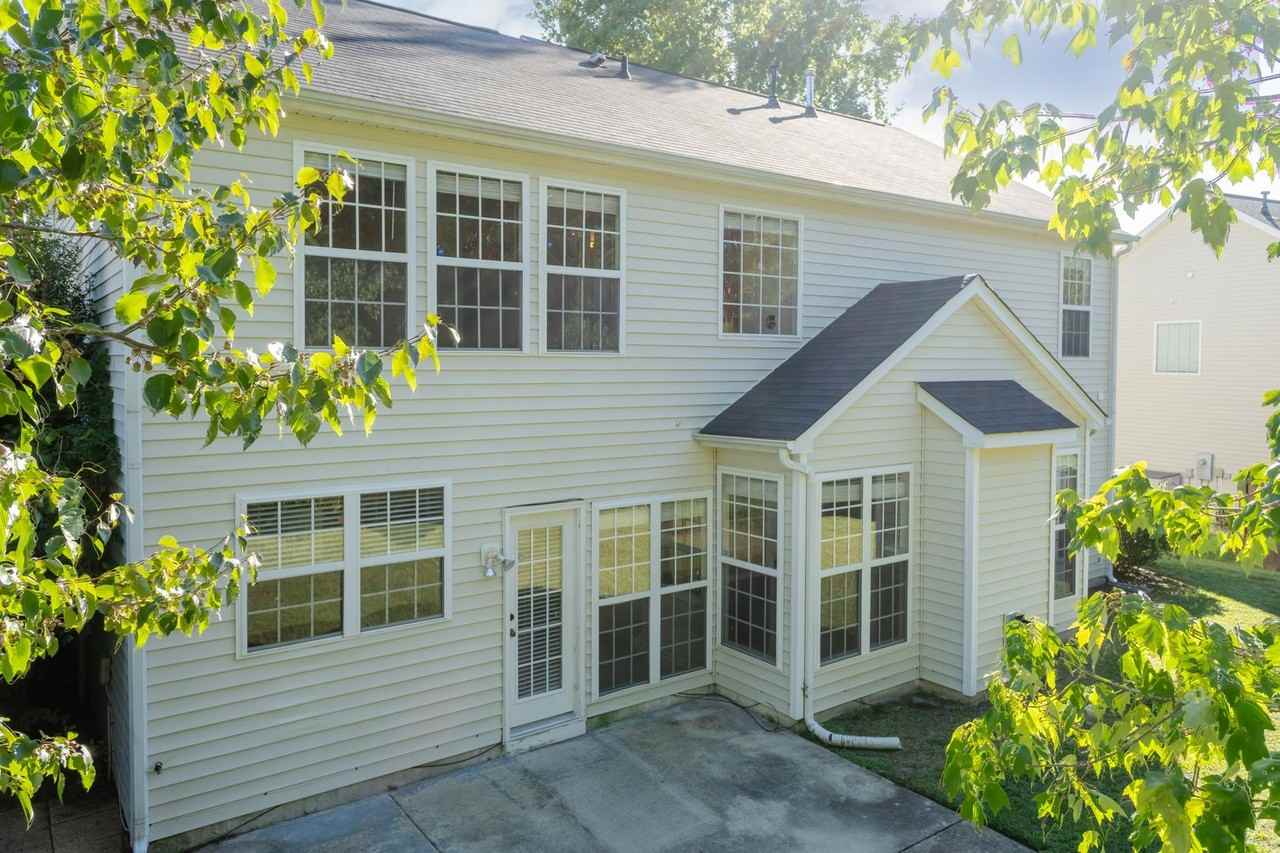 204 Sherwood Forest Pl - Photo 7 of 45