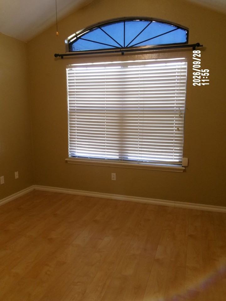 6612 Nw Willow Tree Cir - Photo 7 of 29