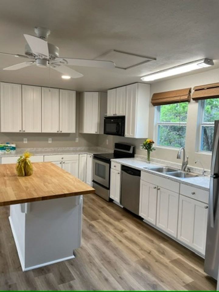 120 Cedar Bend - Photo 5 of 24