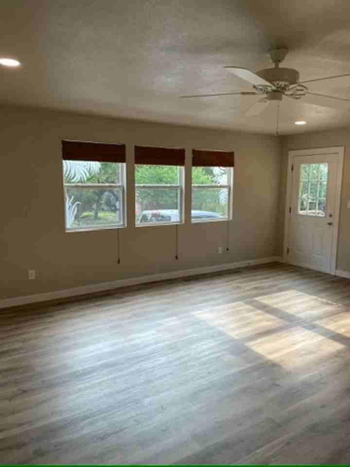 120 Cedar Bend - Photo 6 of 24