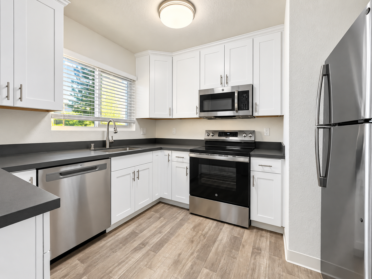 3489 Agate Dr #3 - Photo 5 of 26