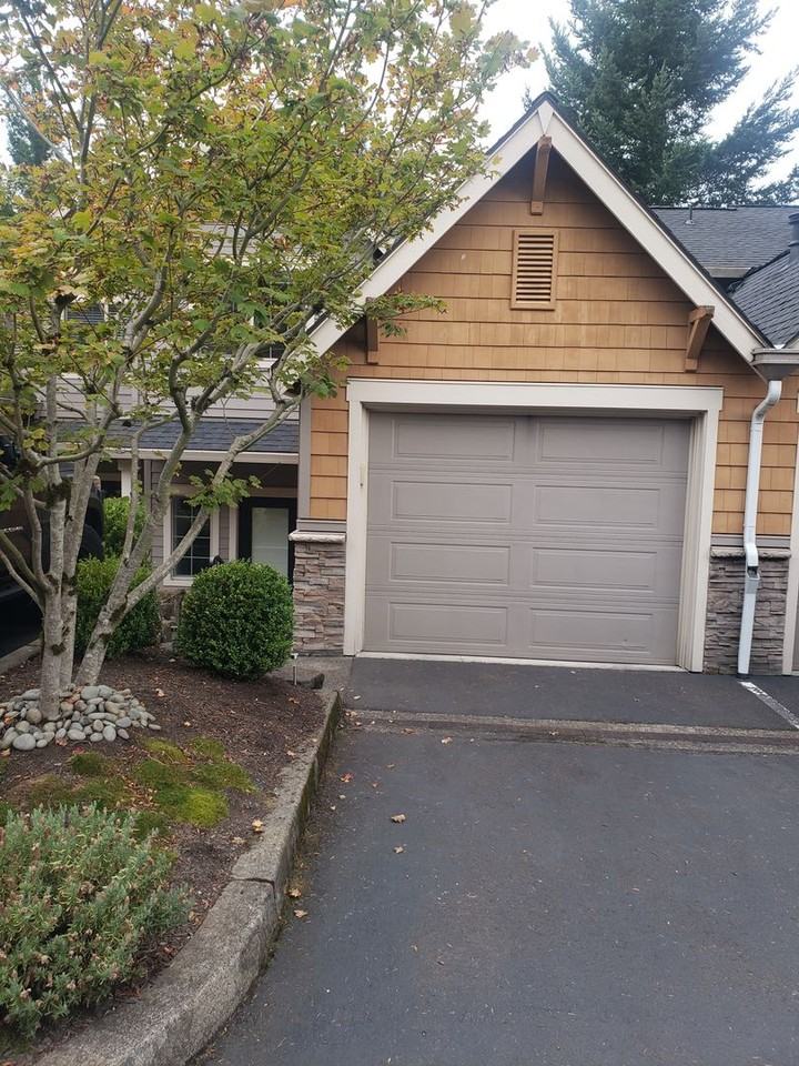 12844 Boones Ferry Rd - Photo 2 of 28