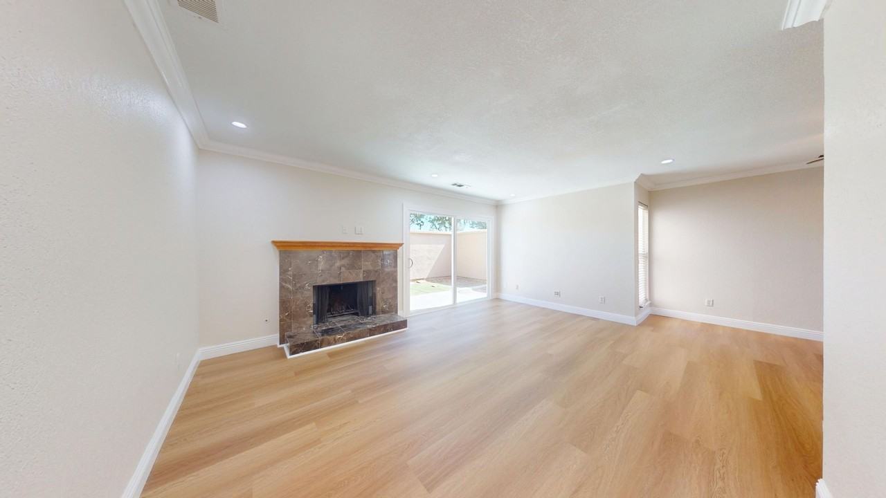 4001 Dale Rd #E - Photo 5 of 19