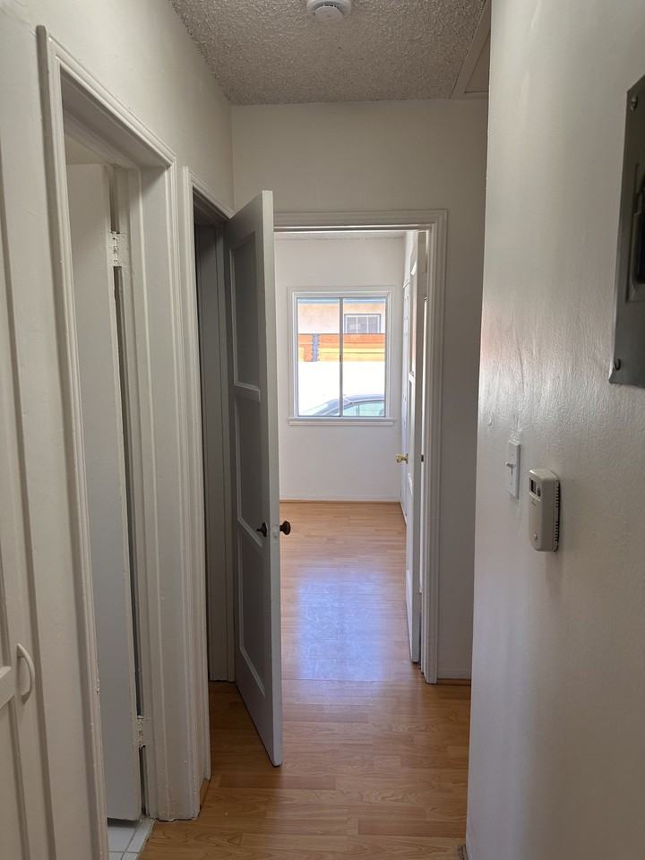 1137 N Verdugo Rd #1137 - Photo 7 of 13