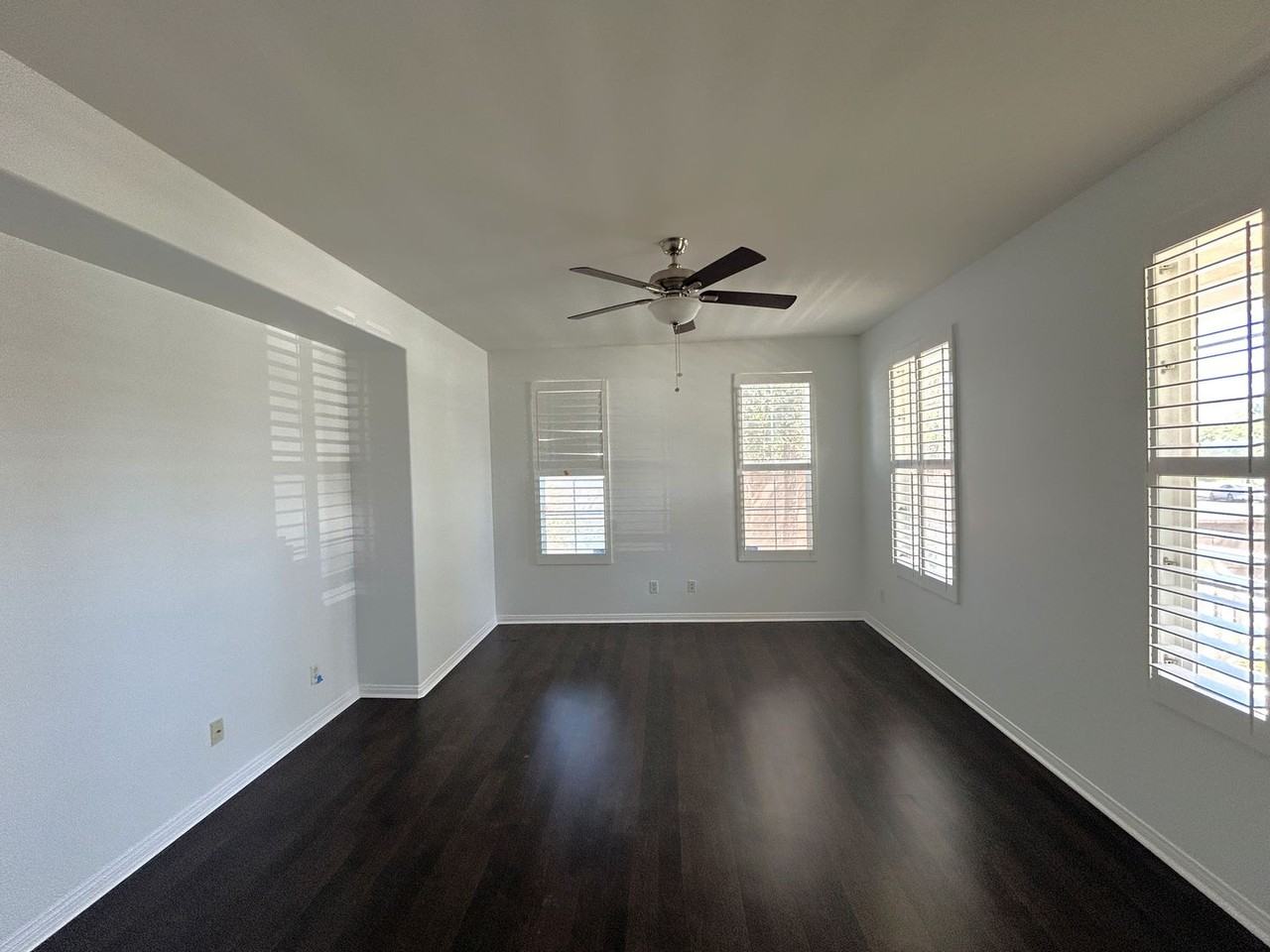 25380 Coral Canyon Rd - Photo 5 of 50