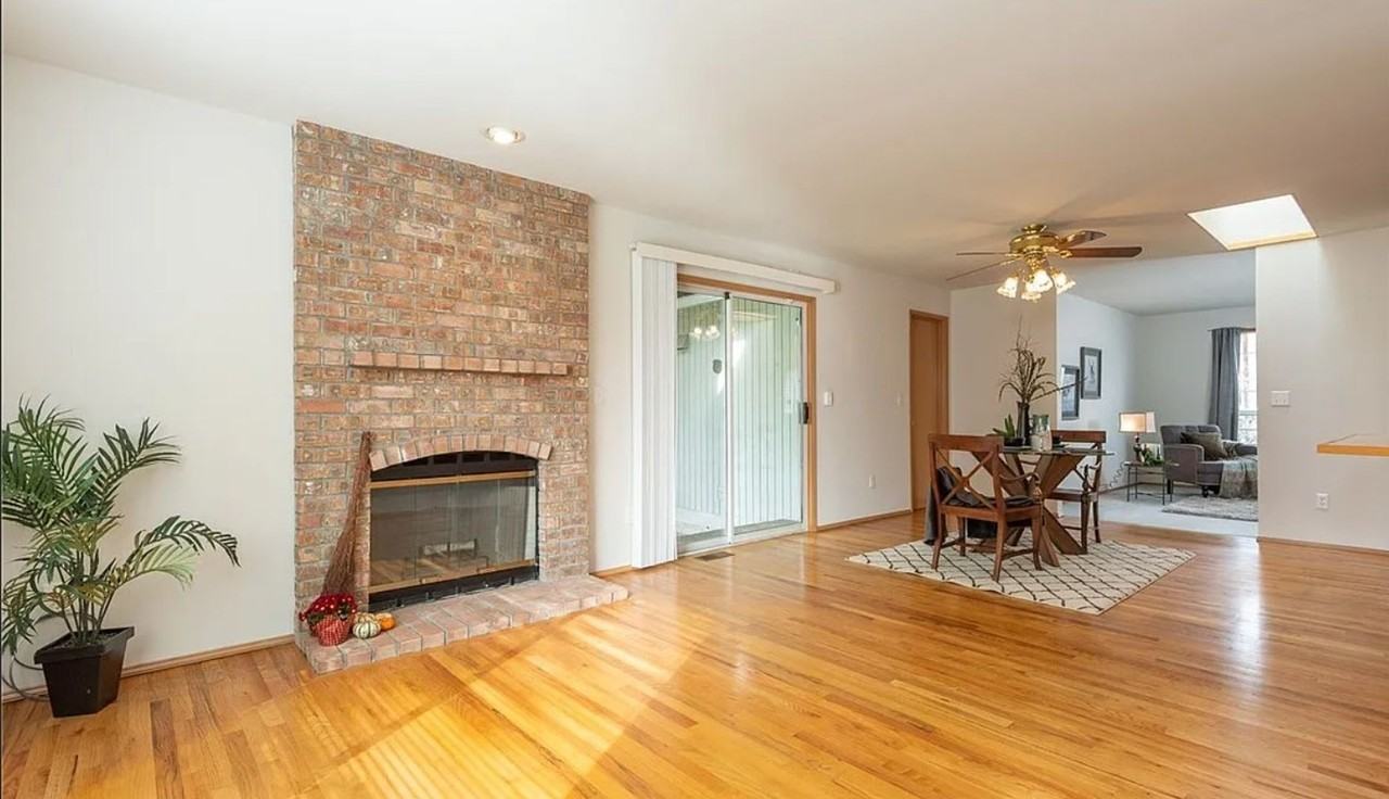 11831 Se 218th Pl - Photo 3 of 32
