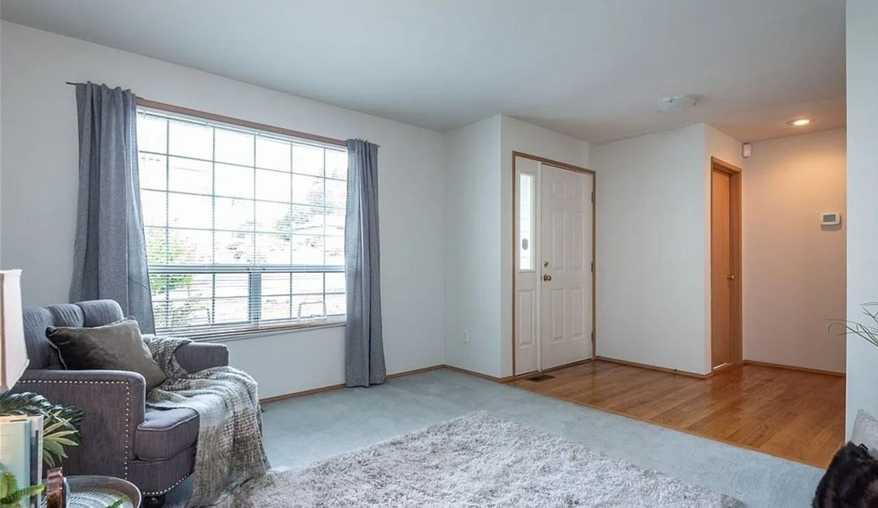 11831 Se 218th Pl - Photo 4 of 32