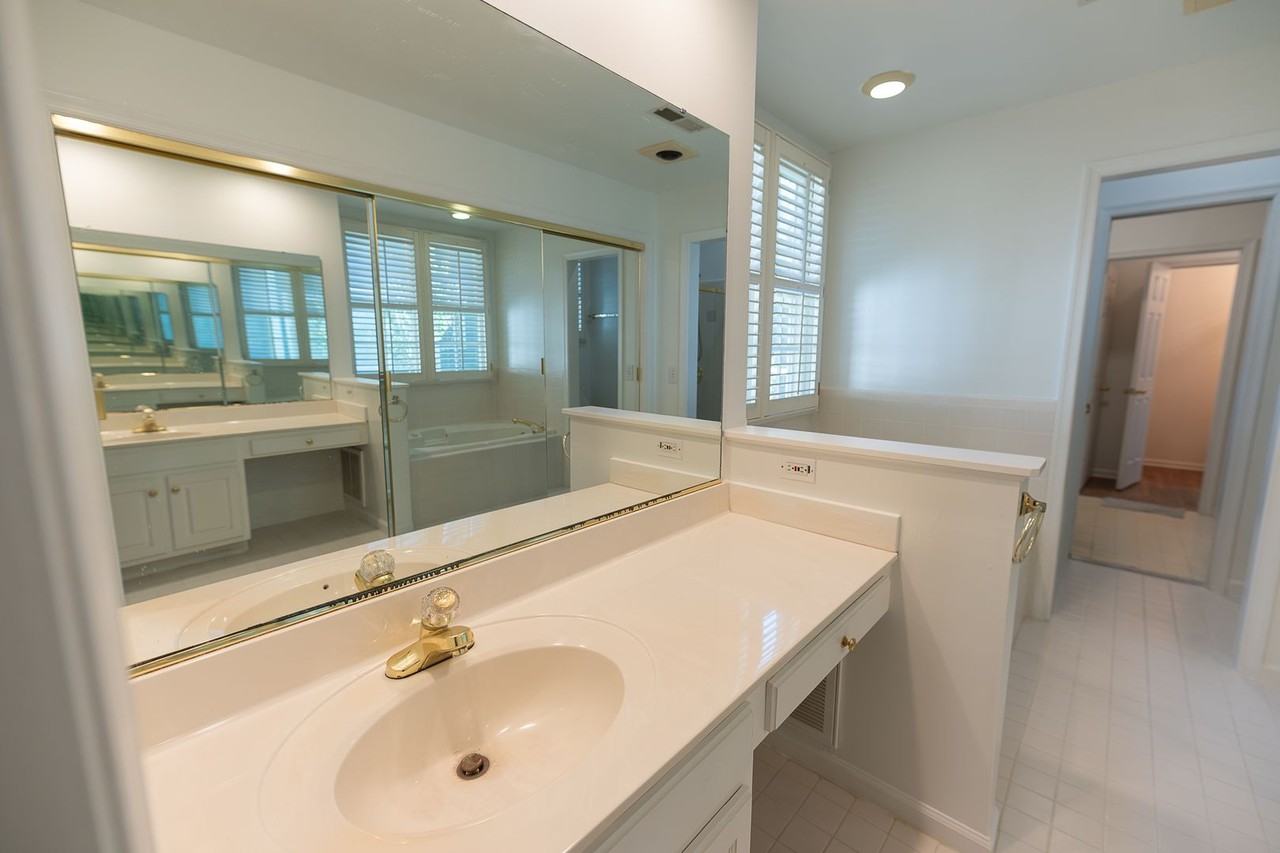 74 Park Village Ln - Photo 6 of 25
