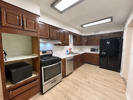 featured image of 836 Arlington St