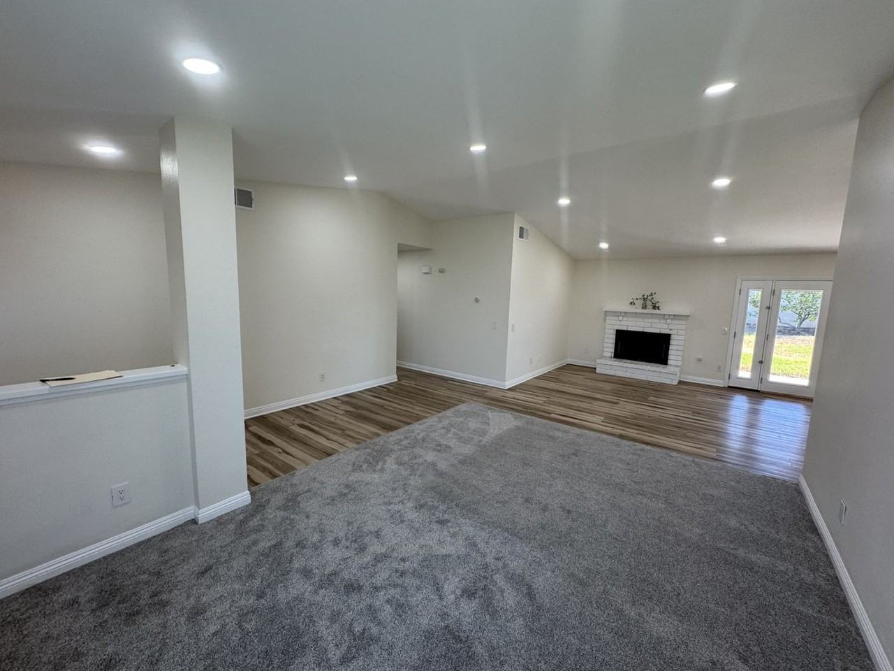 2892 Heller Dr - Photo 4 of 26