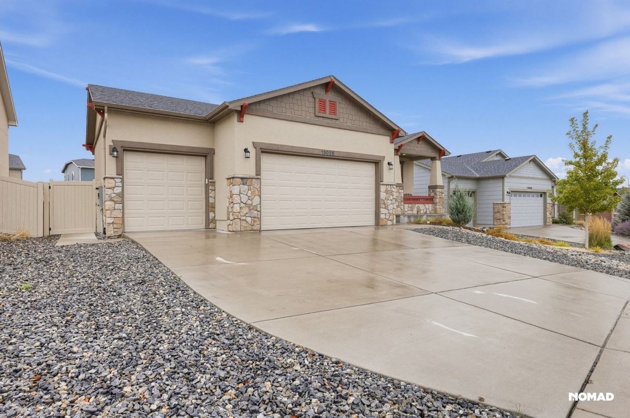 13028 Stone Valley Dr - Photo 3 of 30