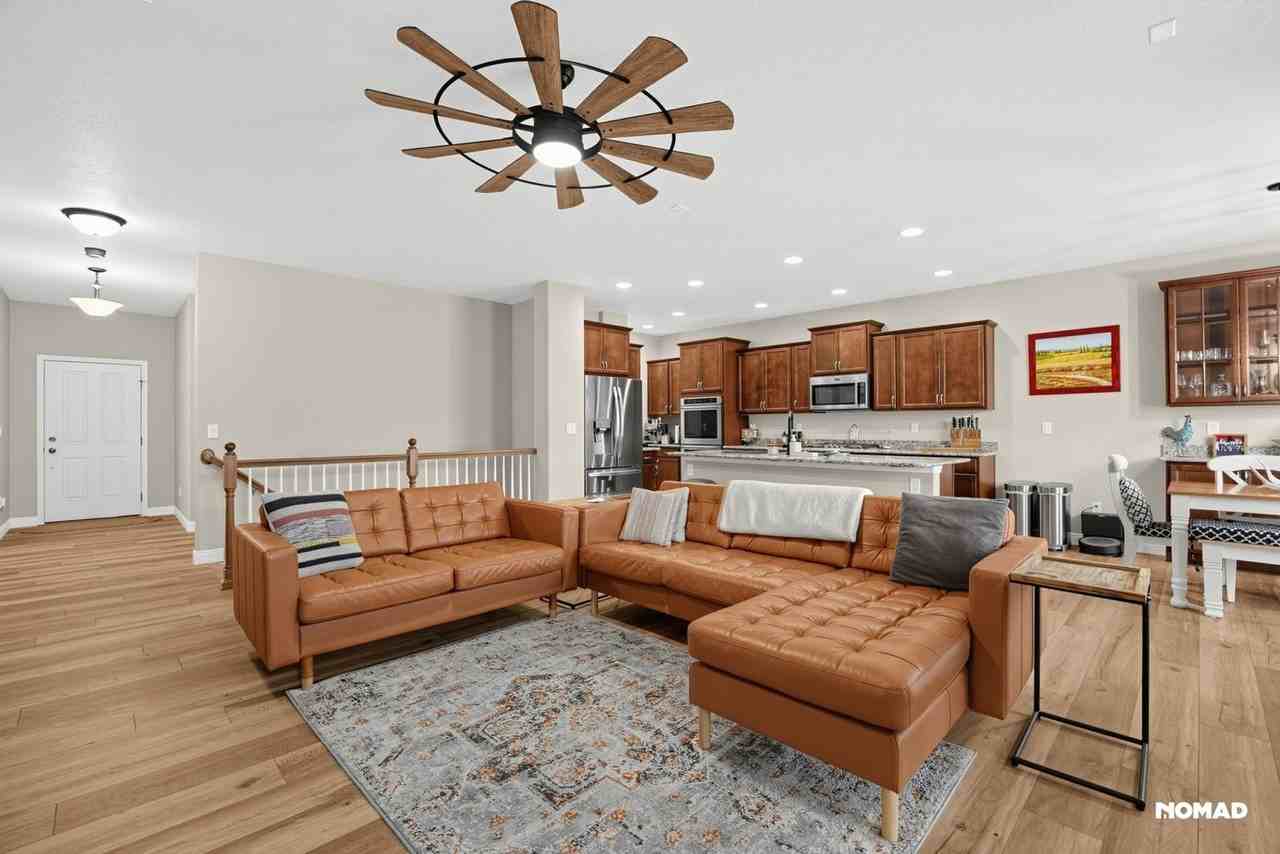 13028 Stone Valley Dr - Photo 5 of 30