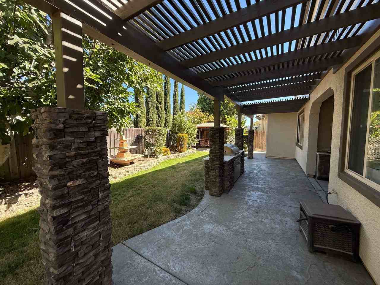 3530 Coyote Rd - Photo 4 of 17