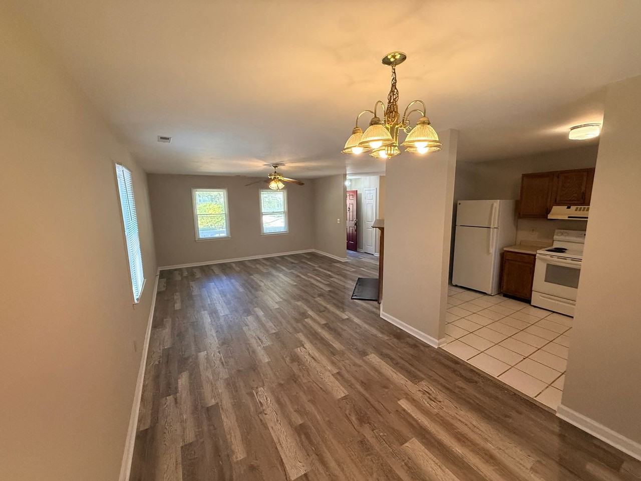5932 Loch Arbor Ln - Photo 5 of 21