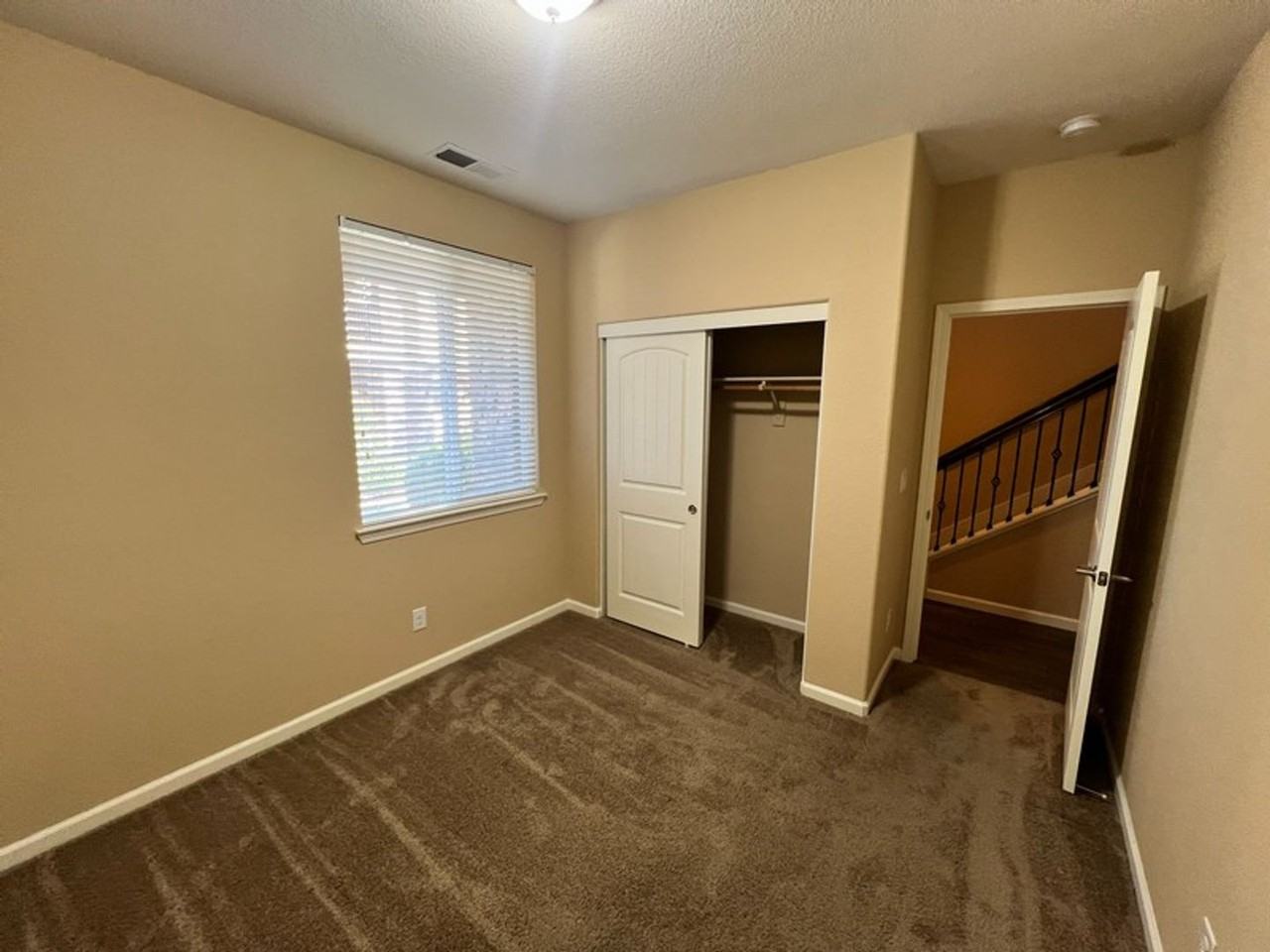 2079 S Virginia St - Photo 5 of 18