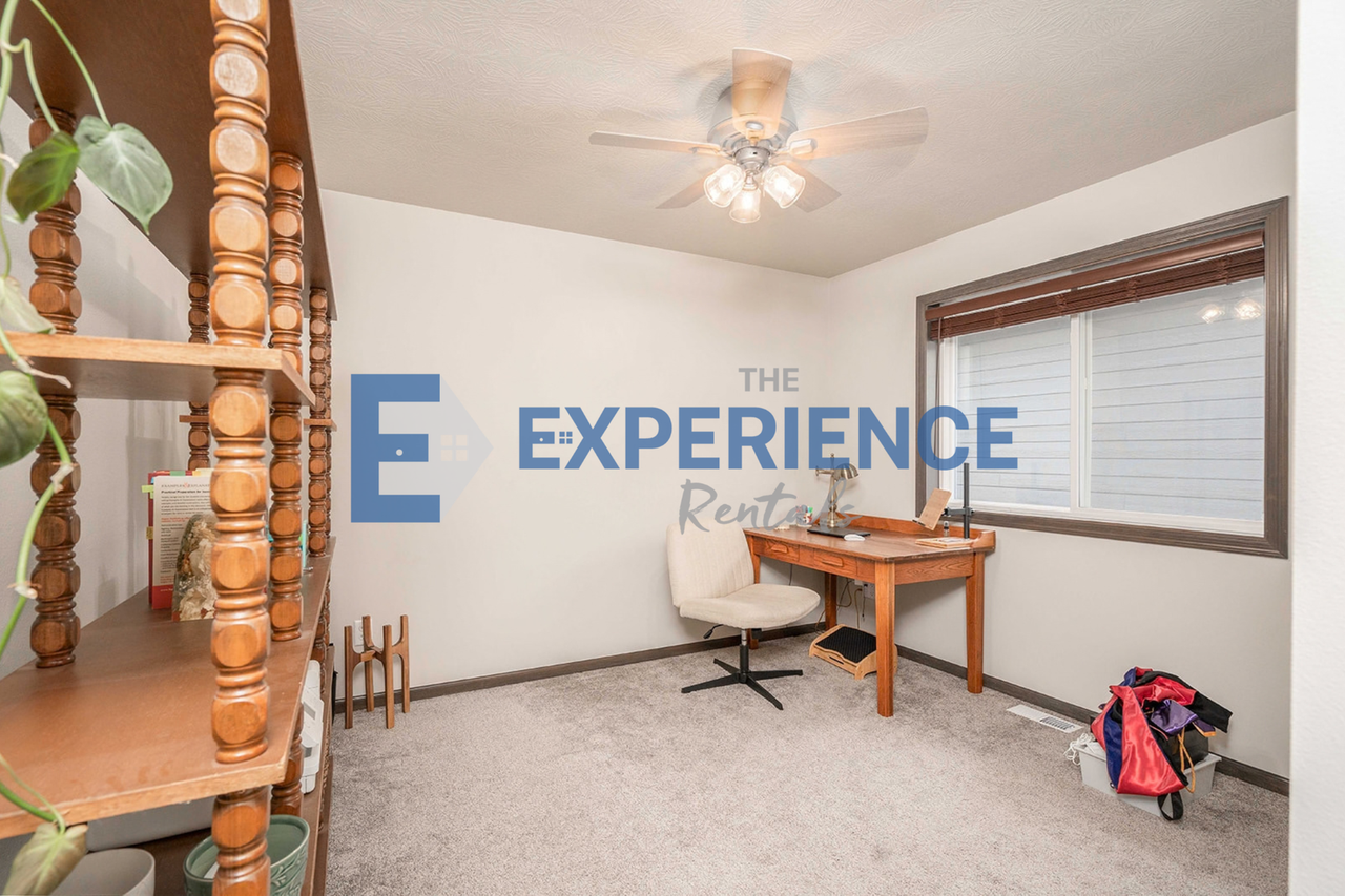 1806 N Oberg Cir - Photo 7 of 22