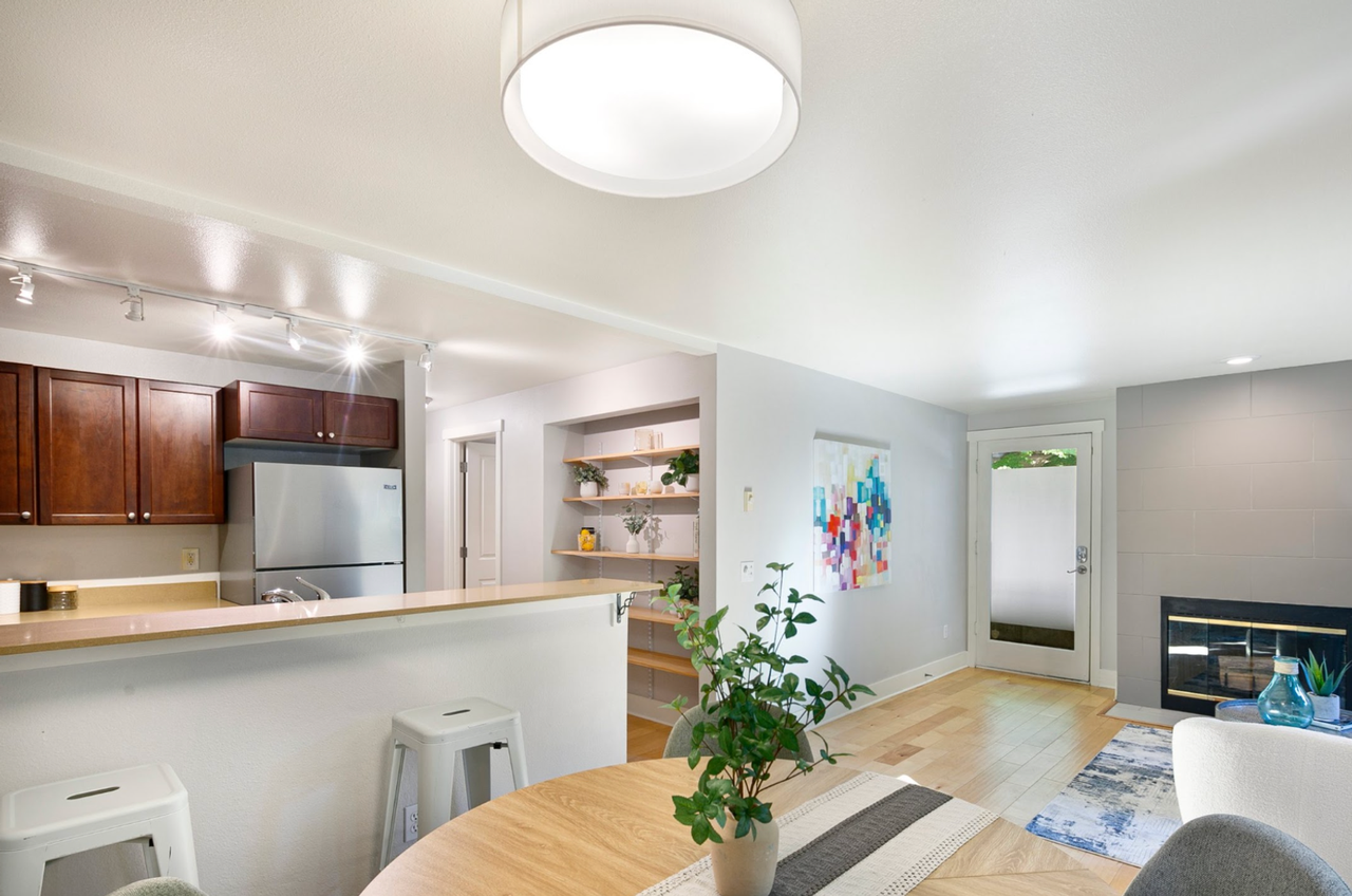 566 Prospect St #103 - Photo 5 of 27