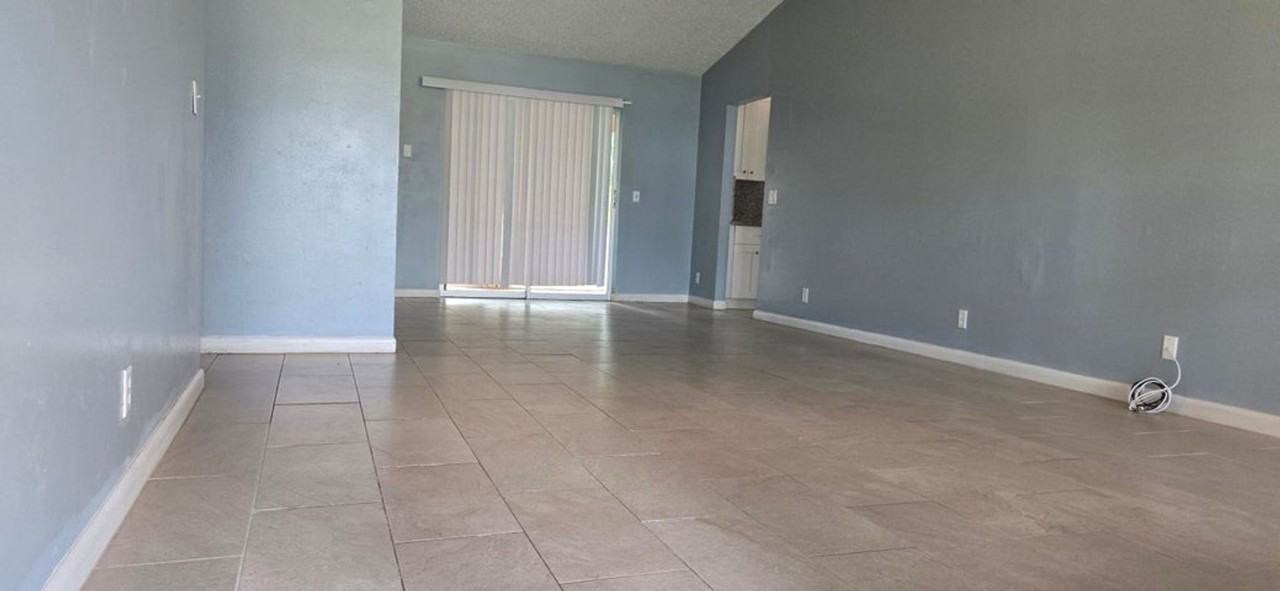 788 Ryanwood Dr - Photo 2 of 12