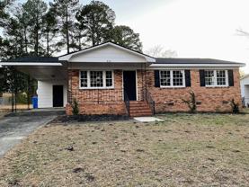 825 Oakcrest Dr - Photo 1 of 1