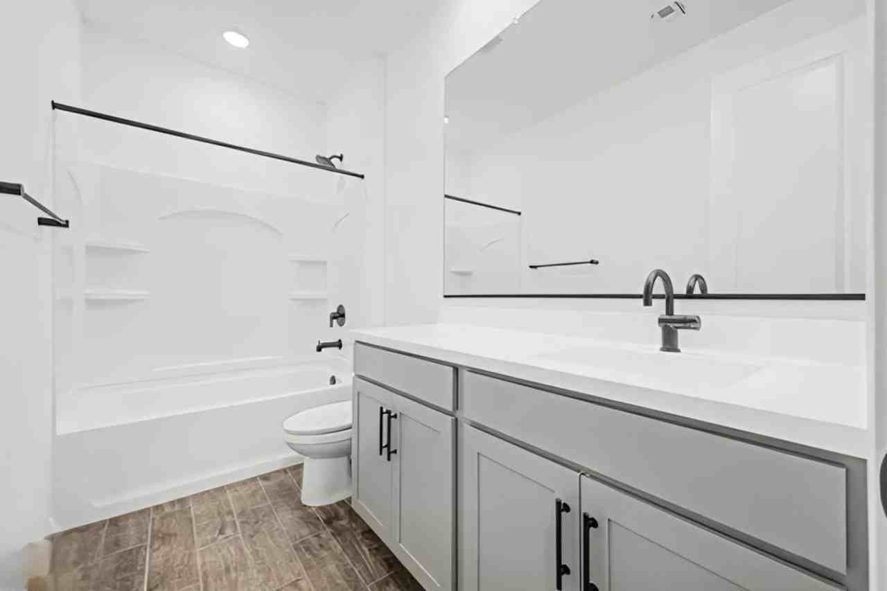 34380 N Timberlake Mnr - Photo 3 of 24