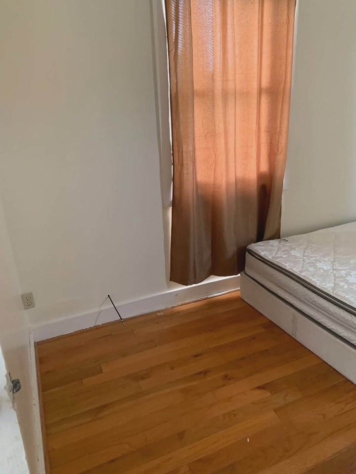 35 Shore Blvd - Photo 2 of 8