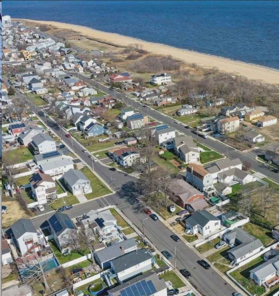 35 Shore Blvd - Photo 7 of 8