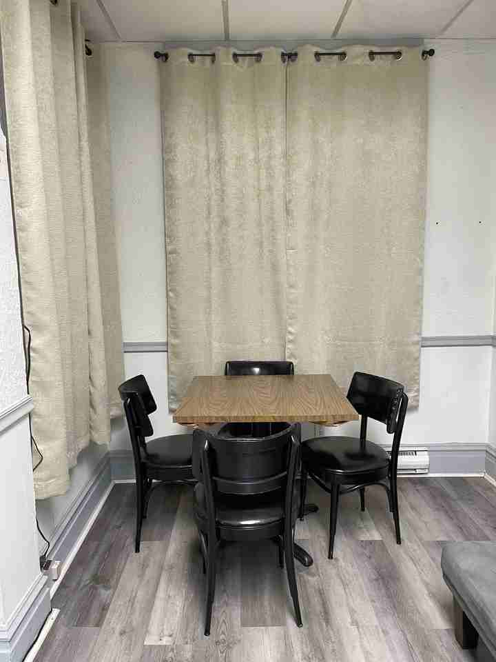 631 W Market St #1 - Photo 2 of 11