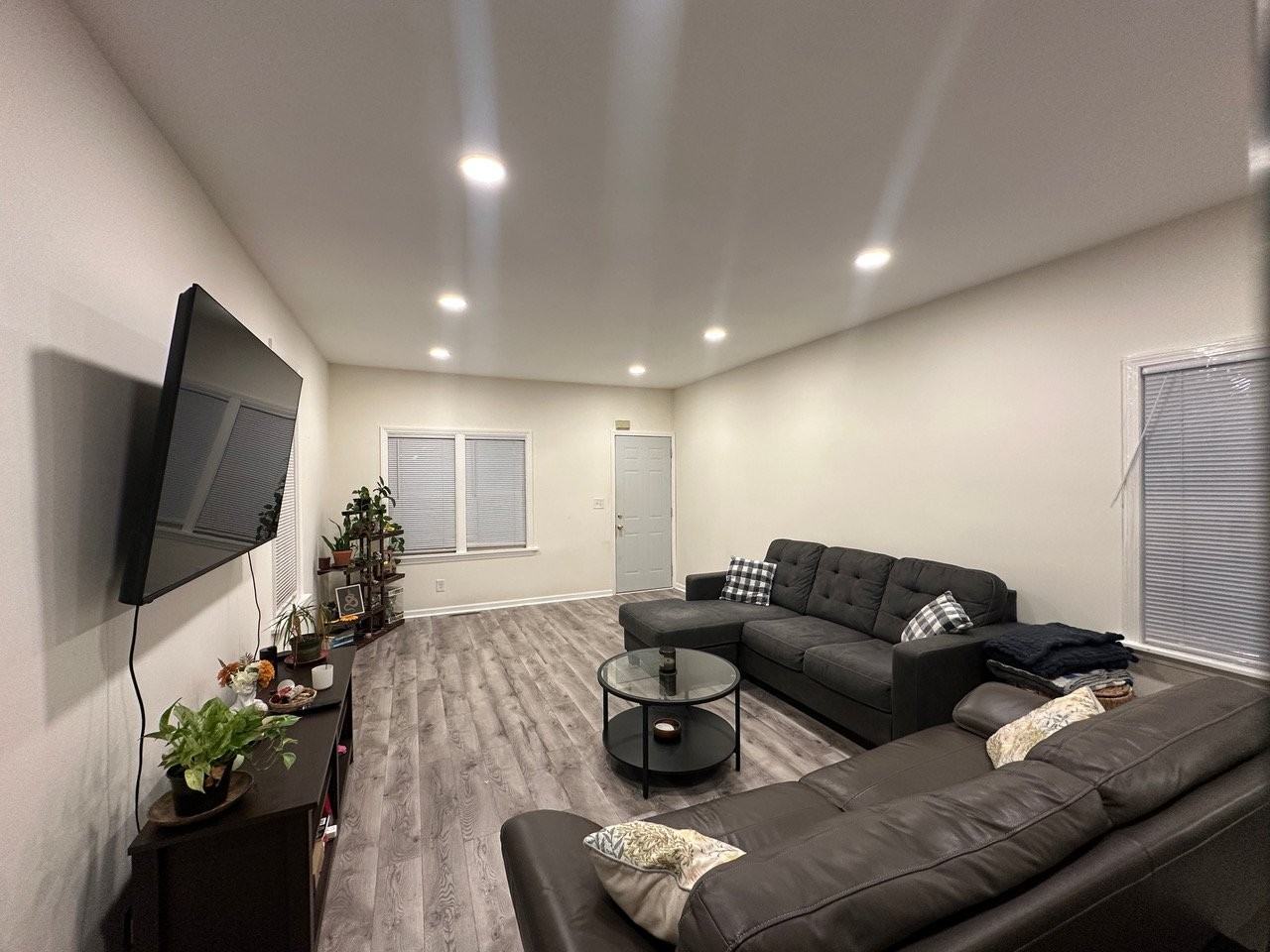 1842 N Arlington Pl - Photo 3 of 12