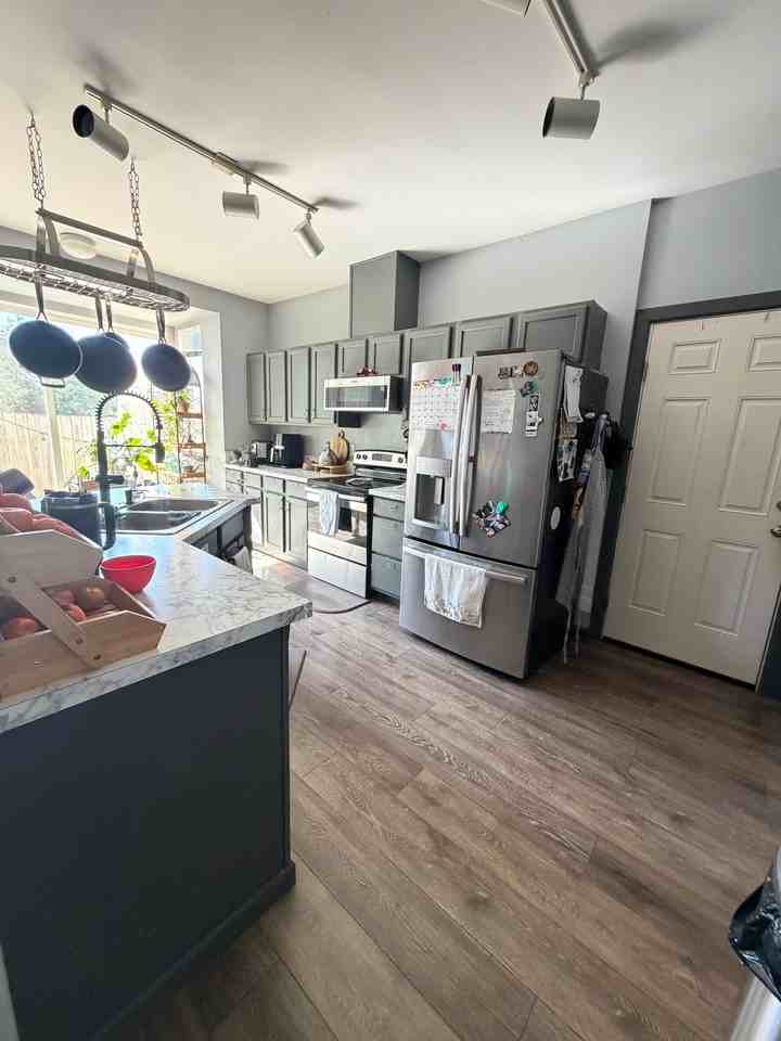 6513 Steamer Dr Se - Photo 5 of 21