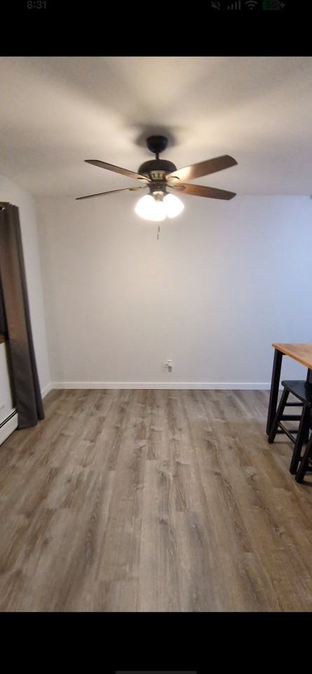 424 Elgin Ave #11 - Photo 4 of 11