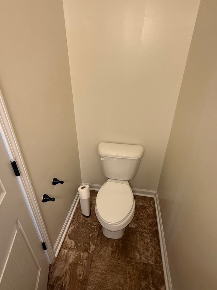 26 Cassels Ct - Photo 7 of 20
