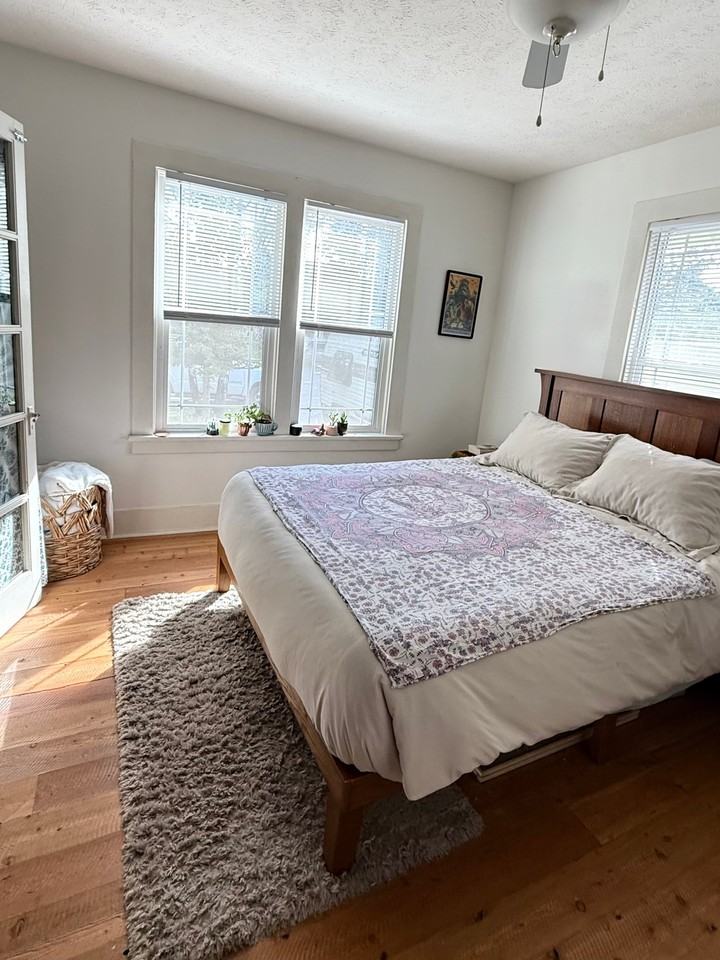 28 Mill Ave - Photo 5 of 15