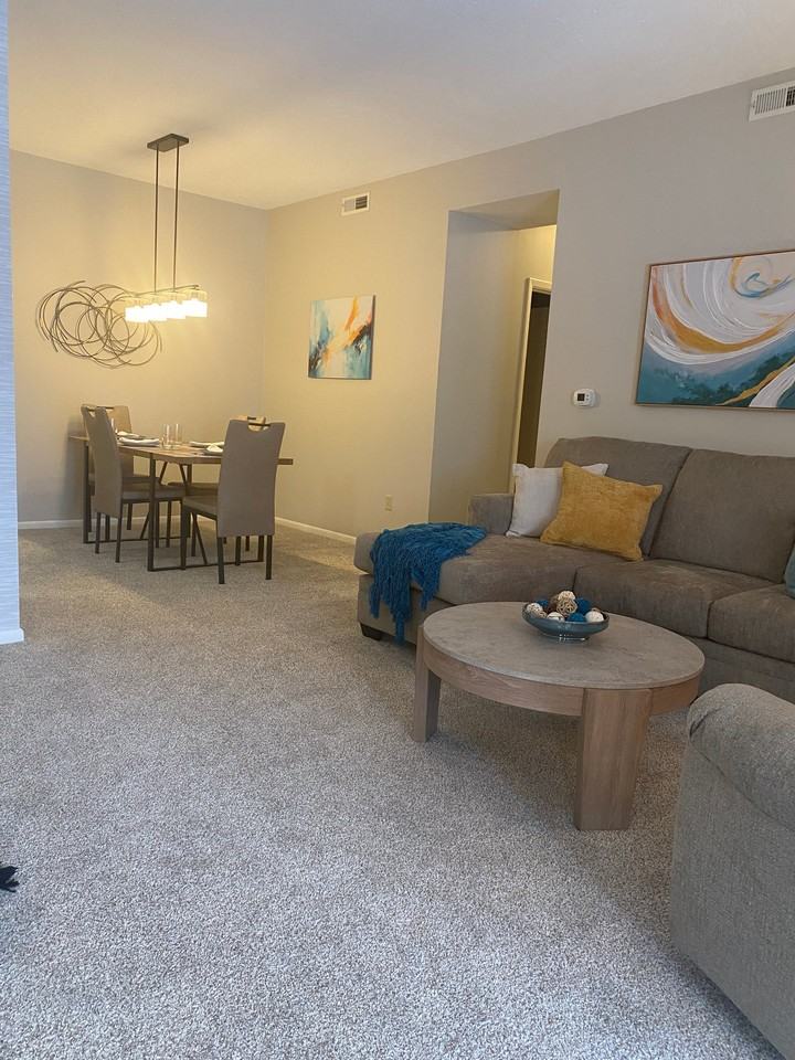 7131 Village Dr - Photo 3 of 20