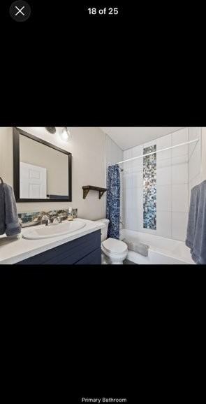 4925 Avenue N 1/2 - Photo 3 of 5