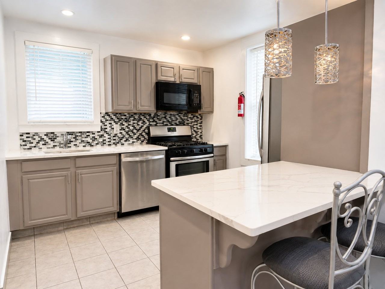 83 Shaler Ave #1 - Photo 4 of 12