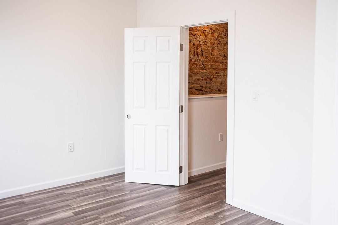 4213 Mantua Ave #B - Photo 5 of 15