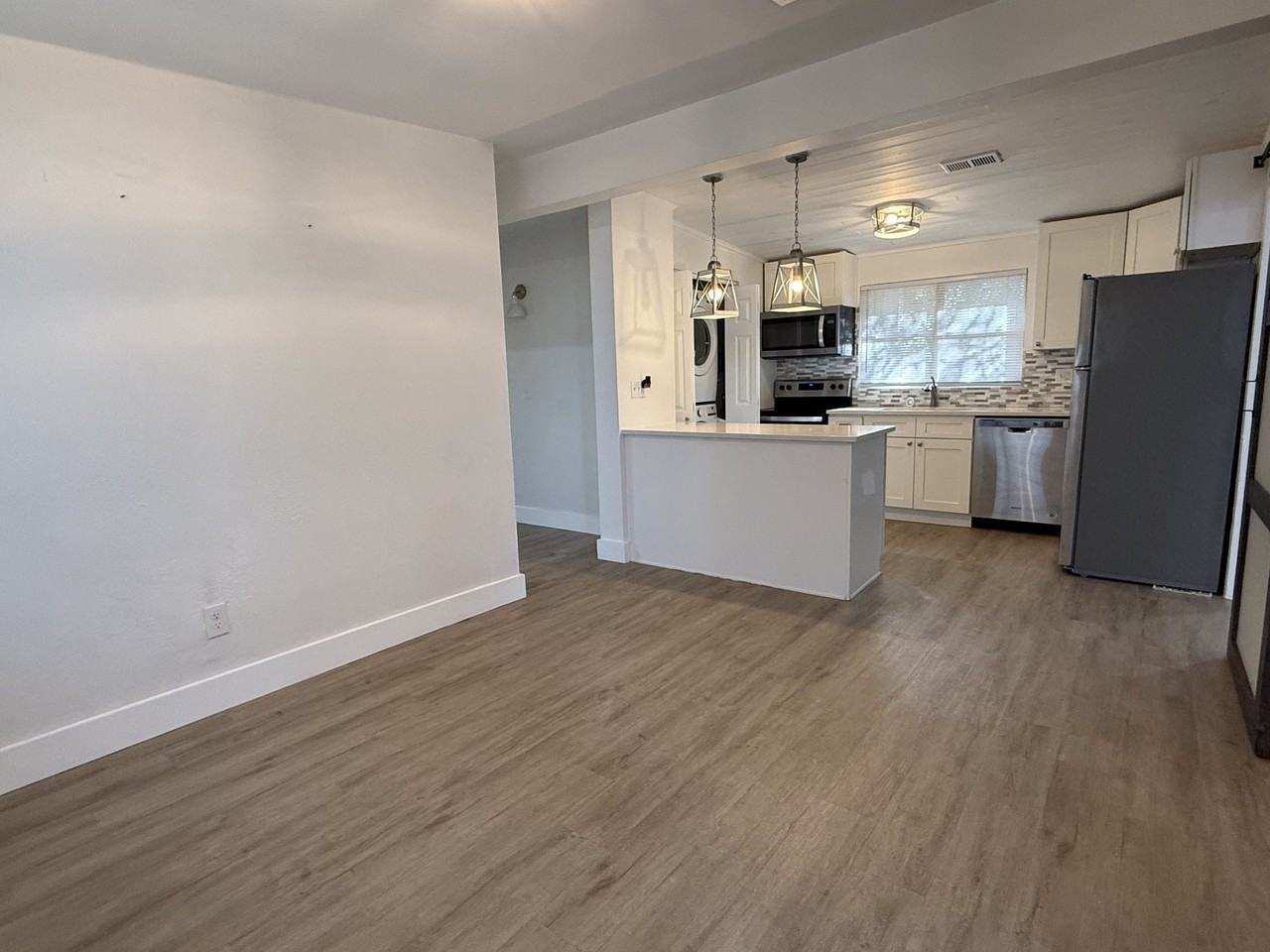 76 Carson Dr Ne - Photo 5 of 13