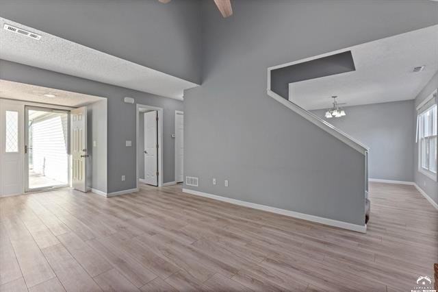 3504 W 24th St - Photo 4 of 10