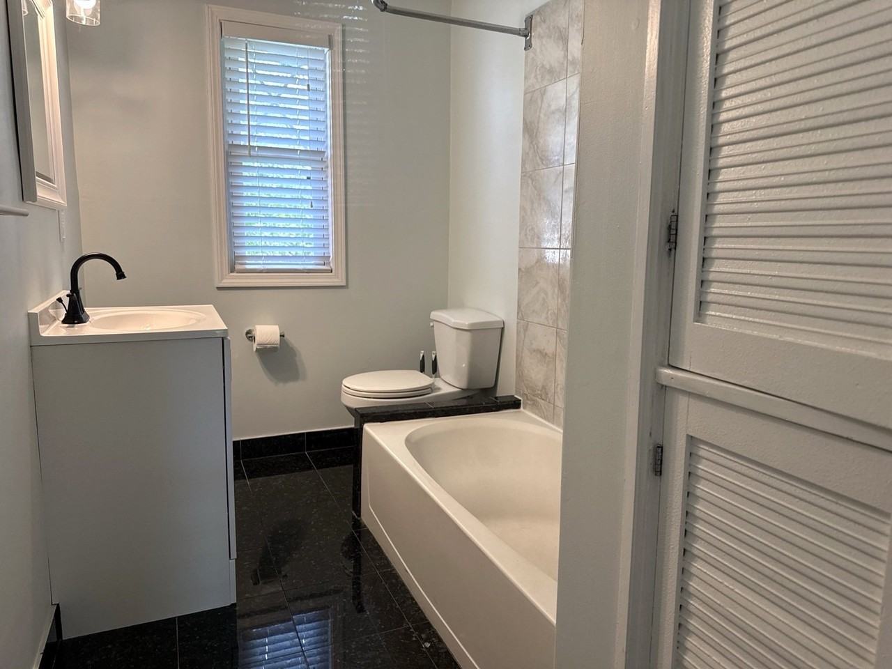 2813 Stark Dr - Photo 7 of 10