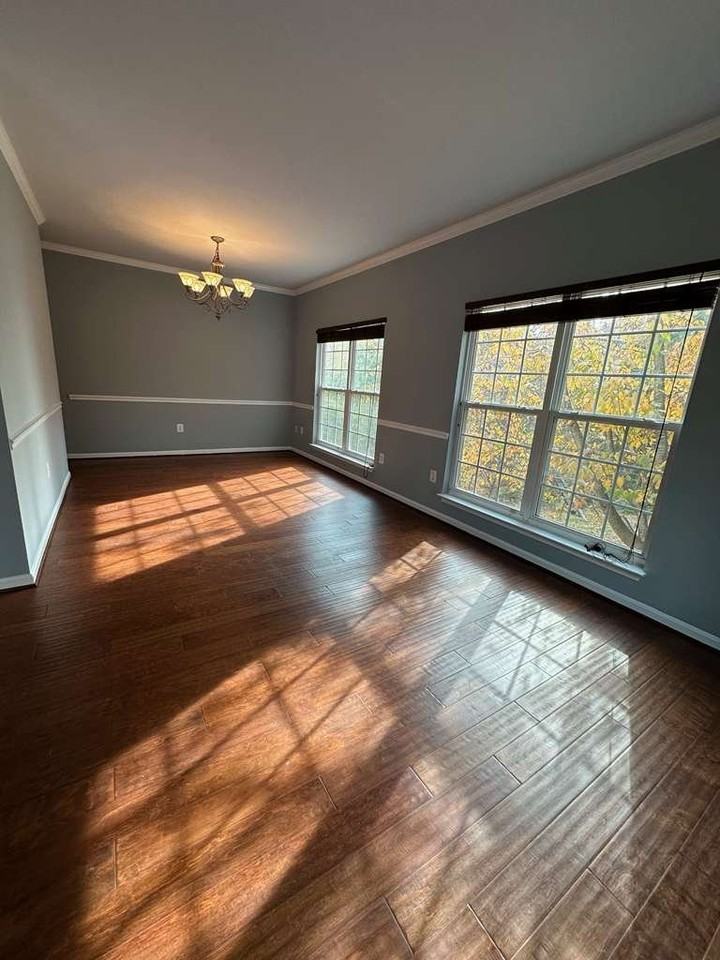 8319 Leighlex Ct - Photo 2 of 18