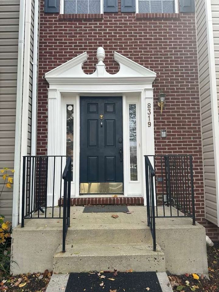 8319 Leighlex Ct - Photo 6 of 18